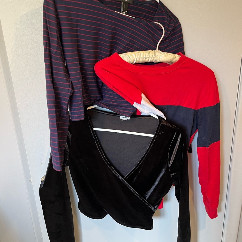 3 medium cropped tops